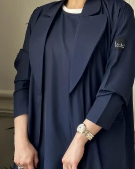 عبايه بليزر كحلي مع مرد داخلي