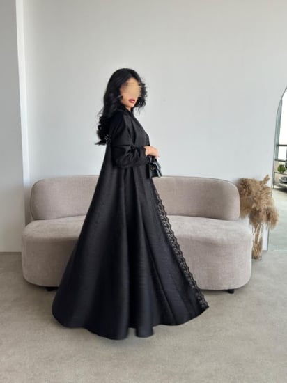 جاكار ناعم مع دانتيل