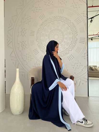 بشت كويتي كحلي وسماوي