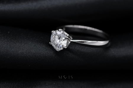 خاتم سولتير بارز