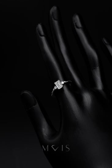 خاتم إميرالد