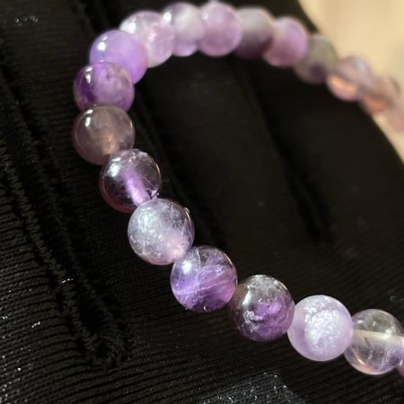 اسوارة من حجر العقيق الارجواني الطبيعي