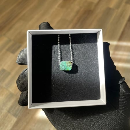 قلادة حجر الفيروز الافريقي الطبيعي فضة 925