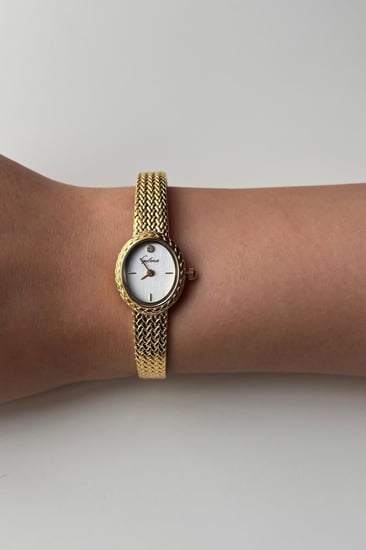 Retro Gold Watch