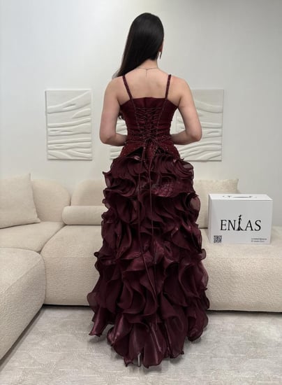 فستان سهرة شك يدوي مع كرنكل بشغل فاخر