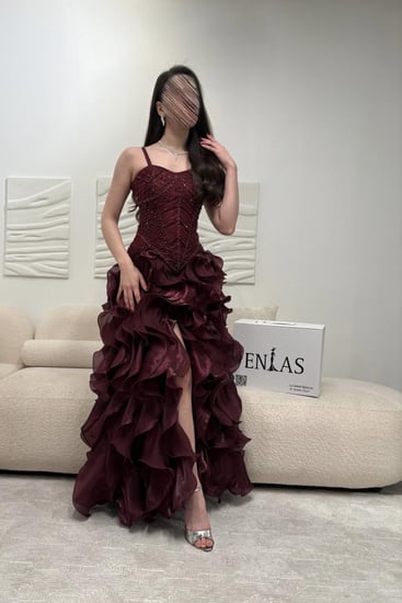 فستان سهرة شك يدوي مع كرنكل بشغل فاخر