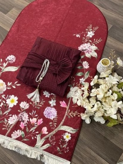 سجاده فقط تركيه  مبطنه  خفيف