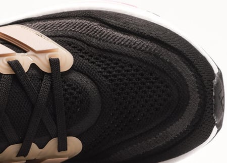 Adidas Ultra Boost Light 2023