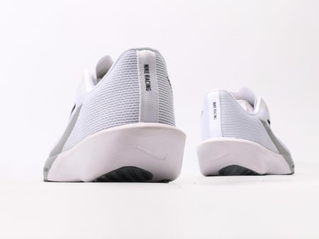 Nike Air Zoom RIVAL FLY 4