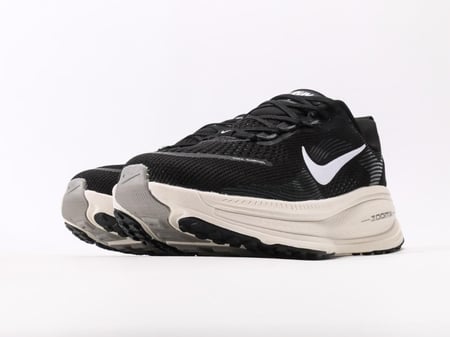 Nike Vomero 18