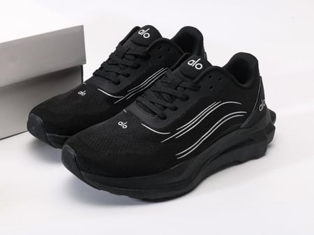 حذاء alo رانر