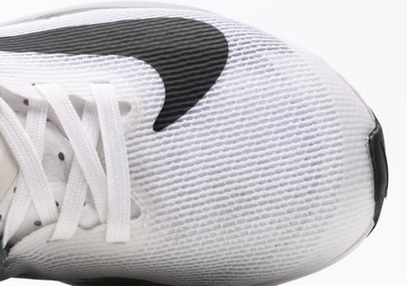Nike Air Zoom RIVAL FLY 4