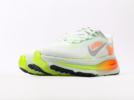 Nike Vomero 18