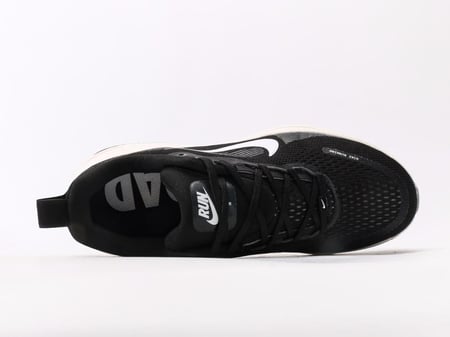 Nike Vomero 18