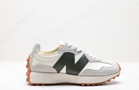 New Balance 327