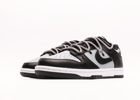 Nike SB Dunk Low