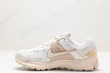 Nike Zoom Vomero 5