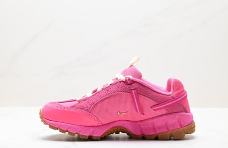 Jacquemus x Nike  Air Humara Lx Pink