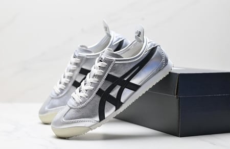 Onitsuka Tiger Mexico 66 Pure Silver / Black