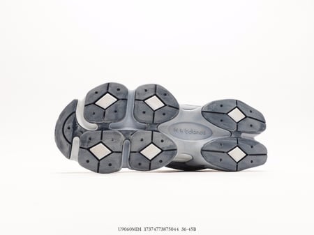 New Balance 9060 Moon Daze