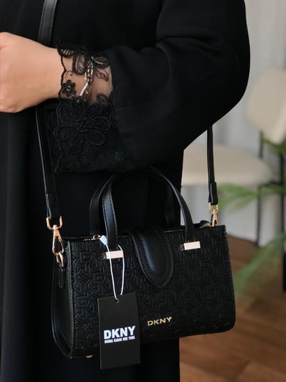 شنط دكني DKNY كوالتي يتوفر عدة اللوان الحجم موضح بالصور