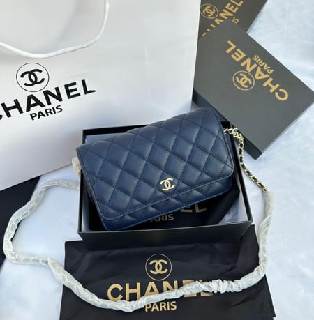 شنط شانيل هاي كوالتي حجم صغير