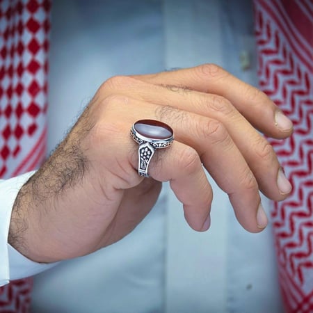 خاتم بوساني عقيق يماني كبدي