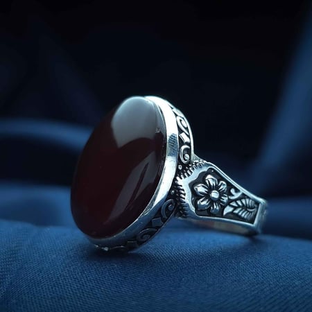 خاتم بوساني عقيق يماني كبدي