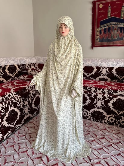 شرشف صلاة بخنق واسع ومريح قطن بارد موديل 7