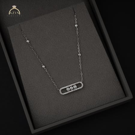 عقد ناعم حجم وسط 3 كرستالات متحركة  | فضة عيار 925