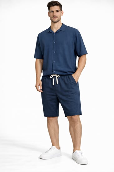 طقم رجالي صيفي أنيق بشورت وخامة خفيفة