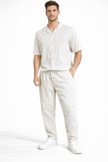 طقم رجالي صيفي أنيق بخامة خفيفة ومريحة