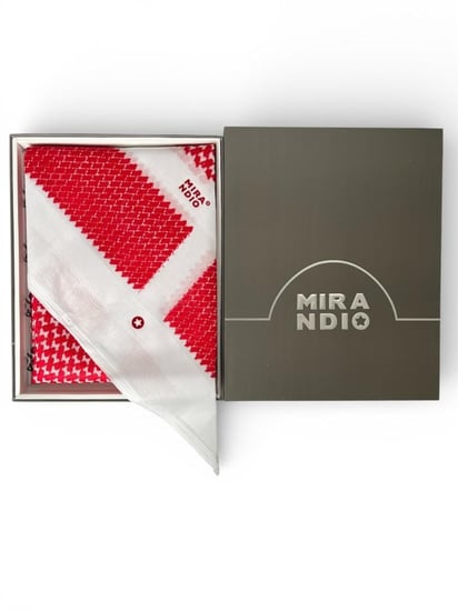 شماغ ميرانديو – MIRA NDIO | إصدار العلبة الرمادية الفاخرة