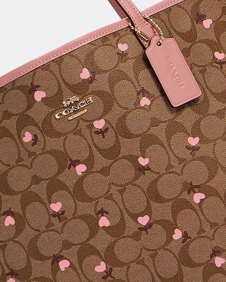 Coach tote bag