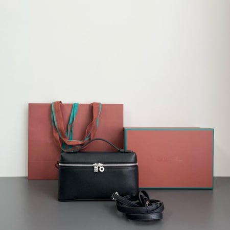Loro piana bag