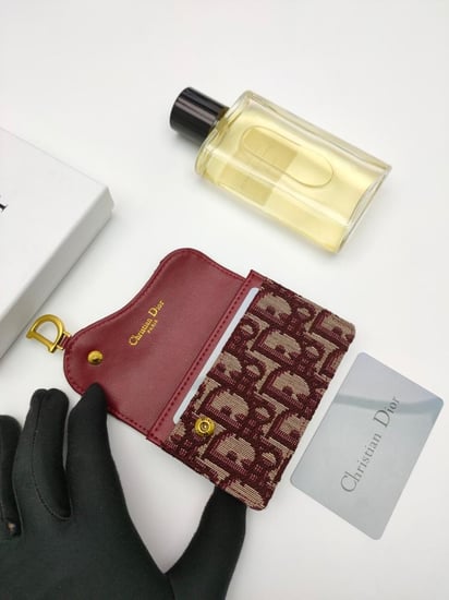 Dior wallet