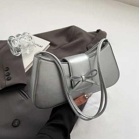 Lil bow bag