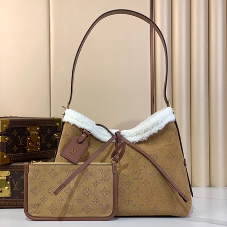 Mahina leather Lv bag