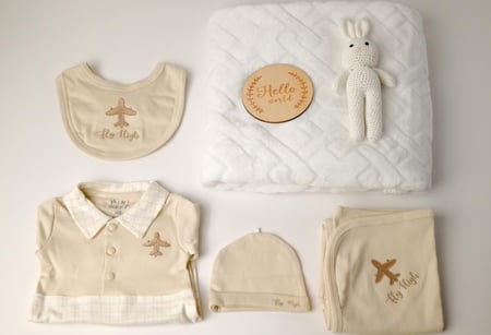 طقم مولود حديث الولاده ولادي 6 قطع