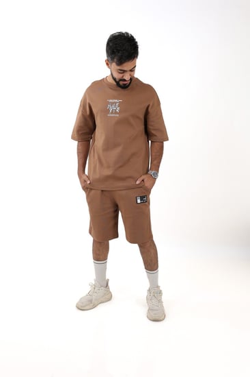 طقم رجالي شورت مع تيشرت