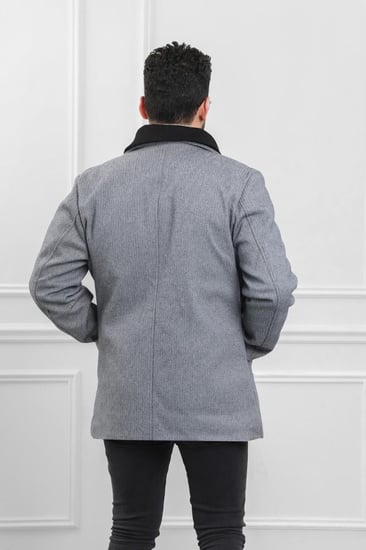 معطف بياقة عالية بمظهر صوف