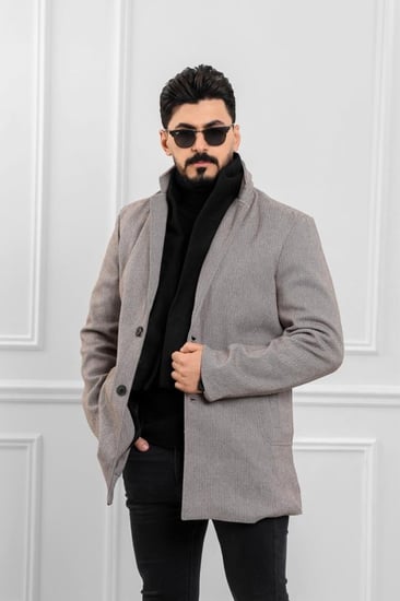 معطف بياقة عالية بمظهر صوف