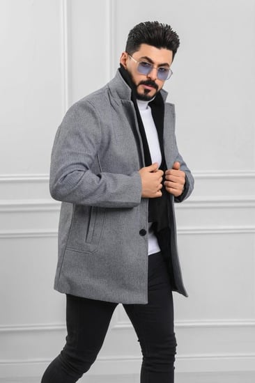 معطف بياقة عالية بمظهر صوف