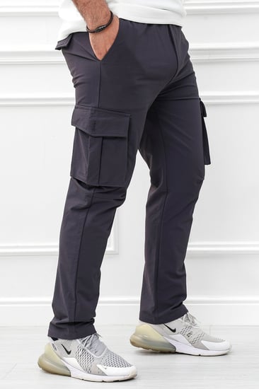 بنطلون رياضي كارجو بجيوب جانبية