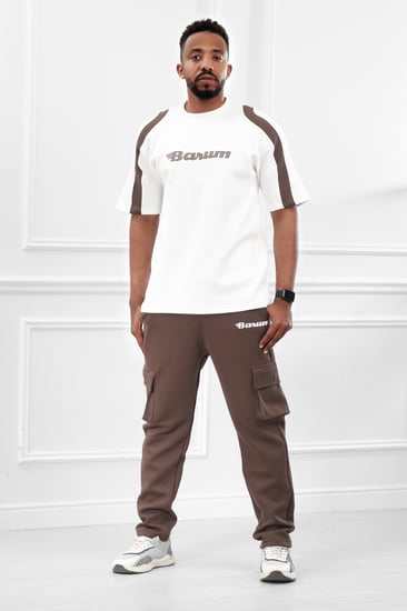 طقم رجالي اوفر سايز مكون من تيشرت و بنطال كارجو