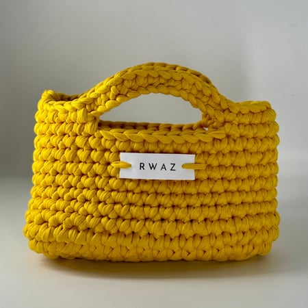 حقيبة يد مسكتين لون واحد