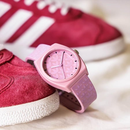 ساعة أديداس أوريجينالز كوارتز نسائية - AOST23052