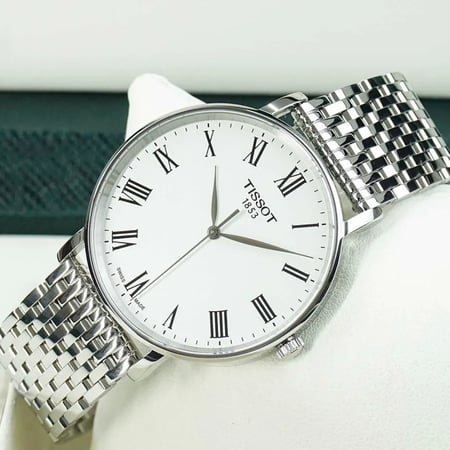 ساعة تيسو تي كلاسيك إفري تايم رجالية – T143.410.11.033.00