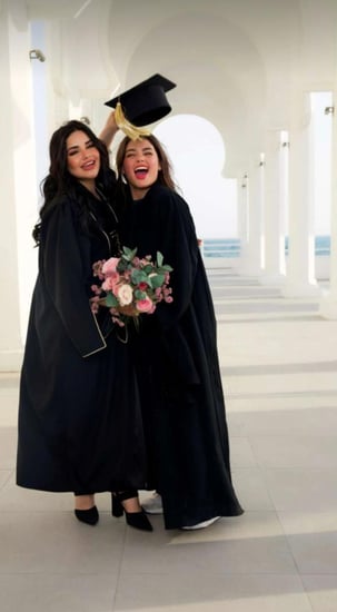 عبايات تخرج،