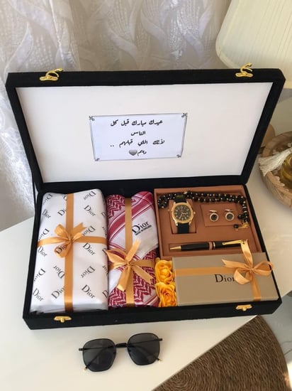 طقم رجالي مميز ماركة ديور